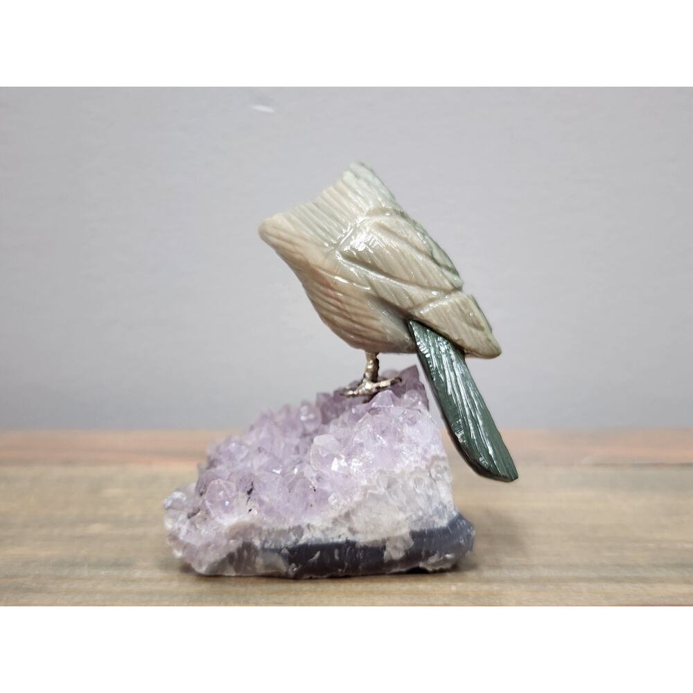 Vintage Hand Carved Gemstone Owl On Amethyst 3" - Picture 3 of 6